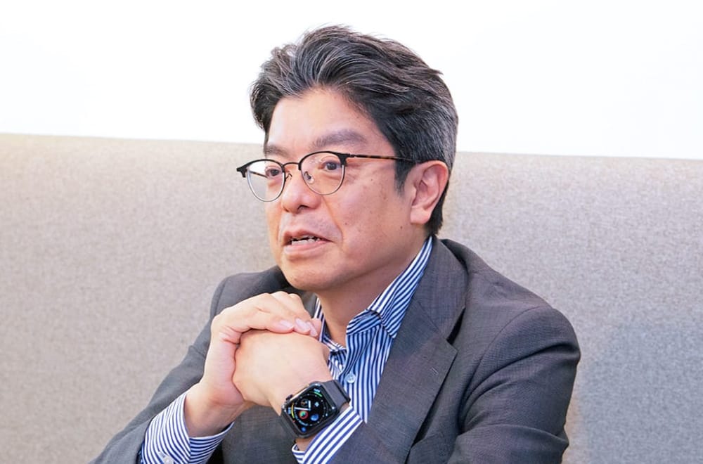 執行役員 堀江様